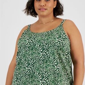 NWT Suit Separates Green Leopard Print Women's Top